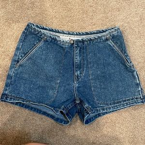 Vintage Tommy Hilfiger shorts jean size 4